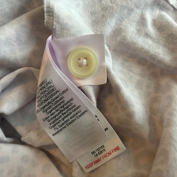 BedHead Pajamas Leopard Print Button-Up Pajama Set Medium - Picture 11 of 15